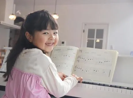 【都島】幼児で習い事をお探しの方 ピアノ&リトミック🎵NAOMIミュージックスクール ピアノ講師 正武 麻弥先生がご担当✨