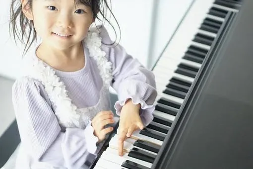 【都島】幼児のためのピアノレッスン ちょっとした豆知識 Vol.4🎵「音とリズムの同時進行」